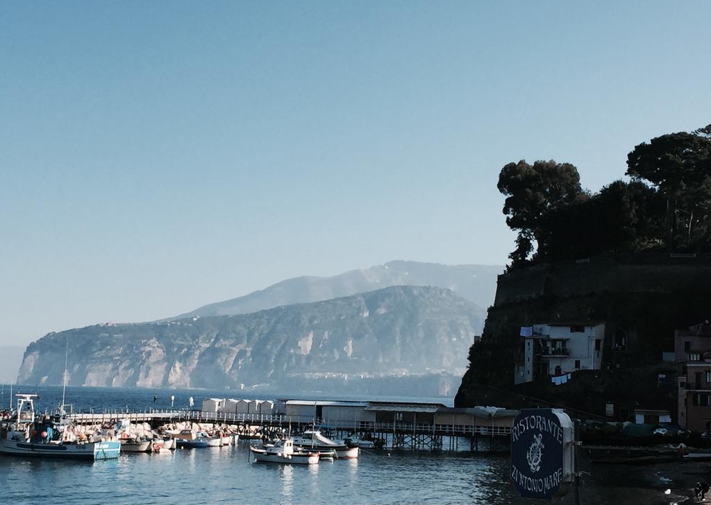 La grotta azzurra Villa Sorrento Kültér fotó